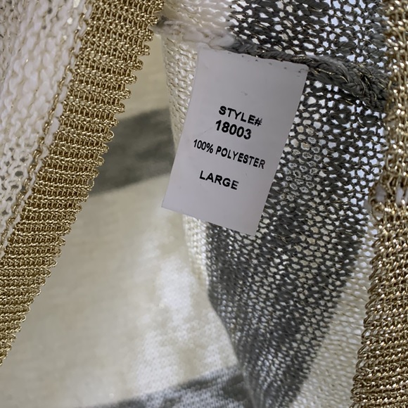 Brand new. light stripped sweater - Picture 3 of 5